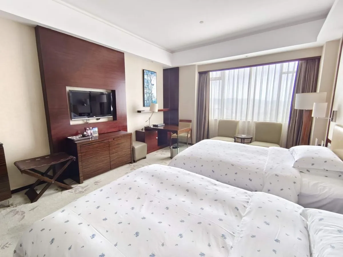 Lianjiang Luoer Hotel