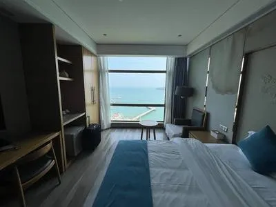 guest photo