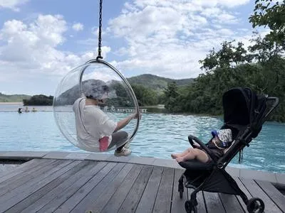 guest photo