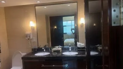 guest photo