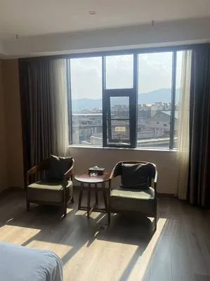 guest photo