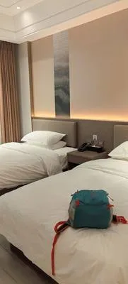 guest photo