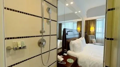 guest photo