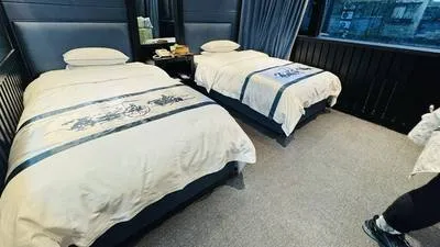 guest photo