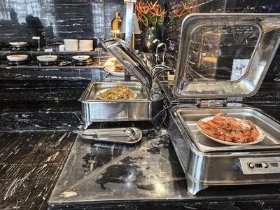guest photo