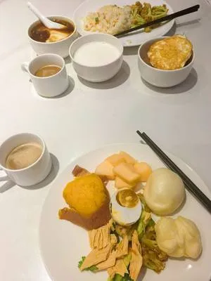guest photo
