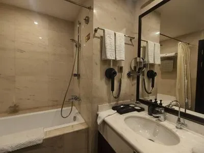 guest photo
