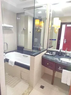 guest photo