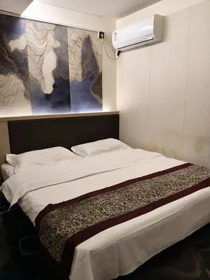 guest photo