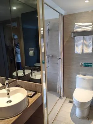 guest photo