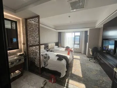 guest photo
