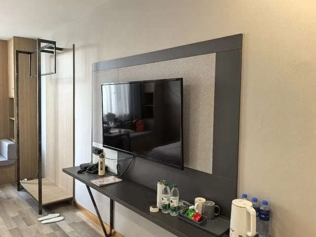 Aleitai Feifan Chengpin Hotel