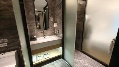 guest photo