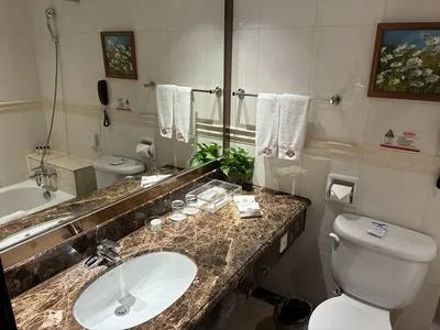 guest photo