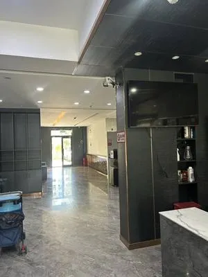 guest photo