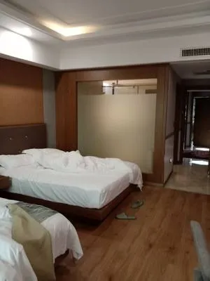guest photo