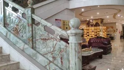 guest photo