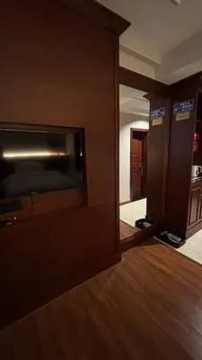 guest photo