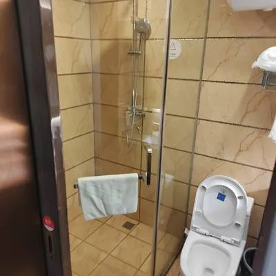 guest photo
