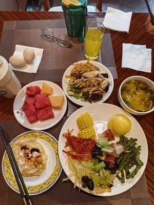 guest photo