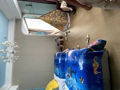 guest photo
