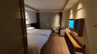 guest photo