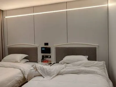 guest photo