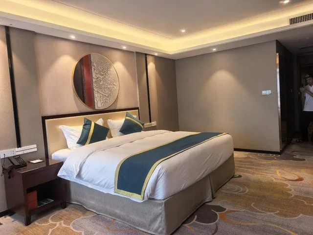 Guangxi Nanning Fenghuang Hotel