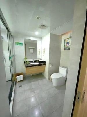 guest photo