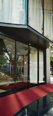 guest photo