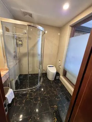 guest photo