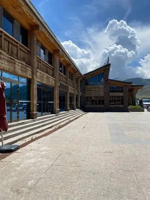 guest photo