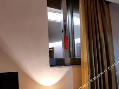 guest photo