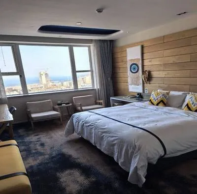 guest photo
