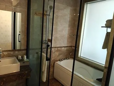 guest photo