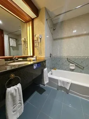 guest photo