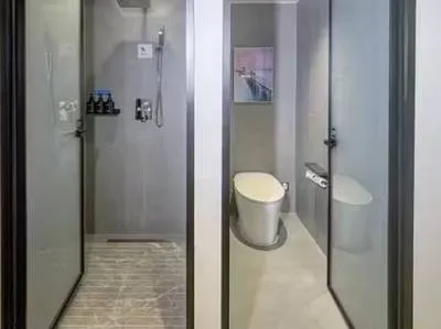 guest photo