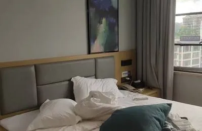 guest photo