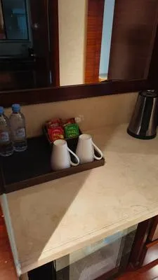 guest photo