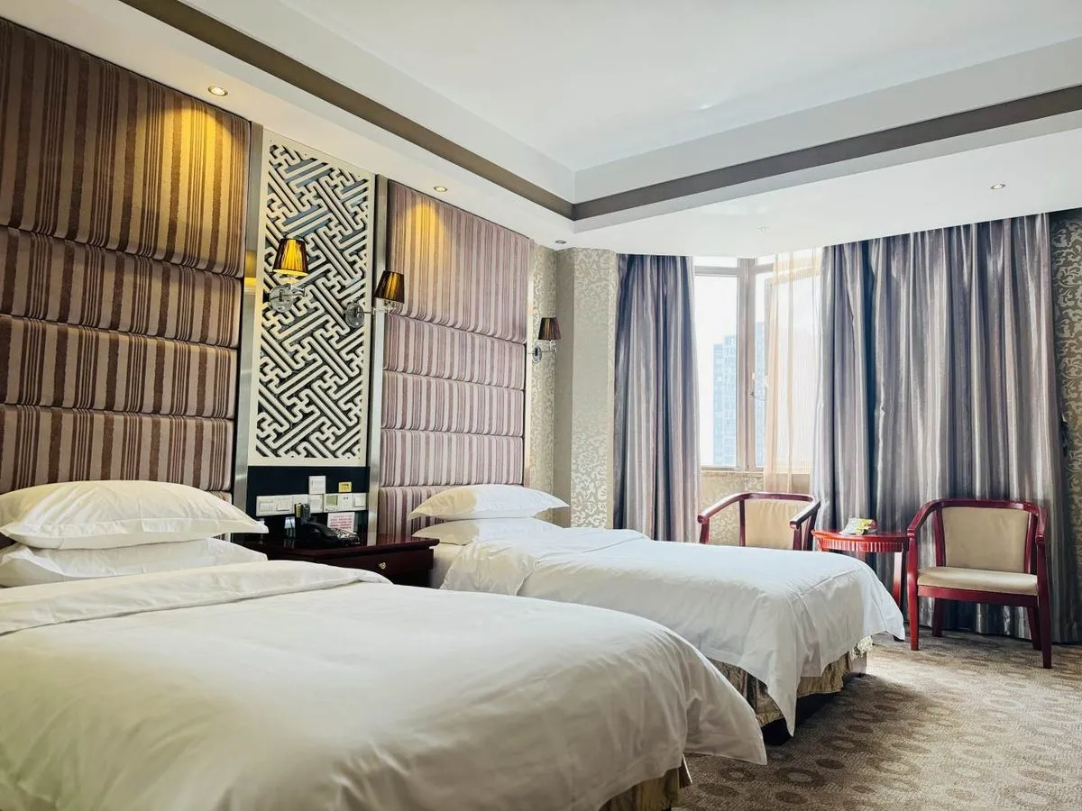 Mianzhu Jiannan Chun Grand Hotel