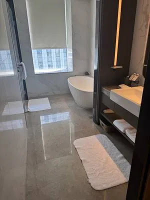 guest photo