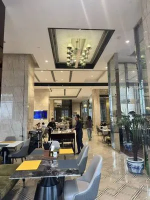 guest photo
