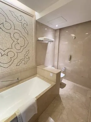 guest photo