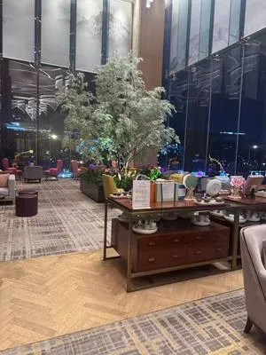 guest photo