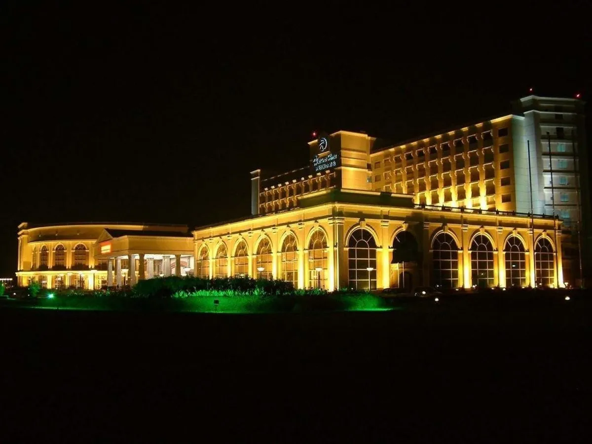 Chengdu Jiayuan International Hotel