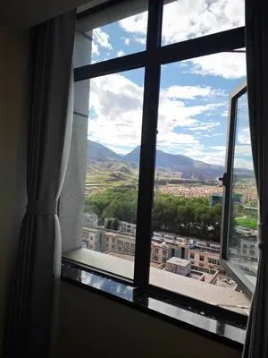 guest photo