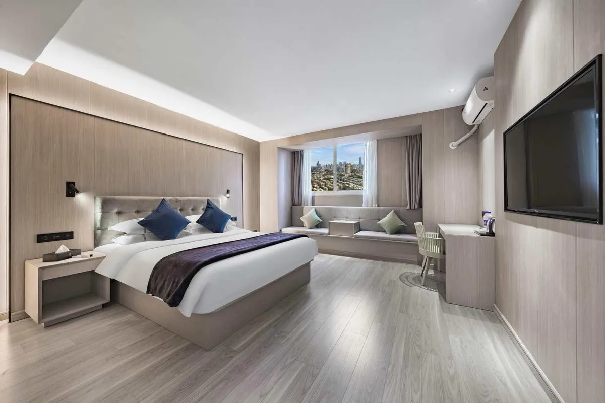 Bole Gongxiao Xinhe Grand Hotel