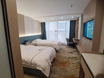 guest photo