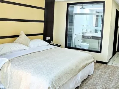guest photo