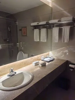 guest photo